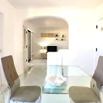 شقة Bellavista Avenida Pool And Center البوفيرا