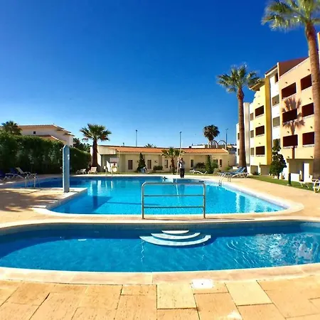 Bellavista Avenida Pool&city Center *